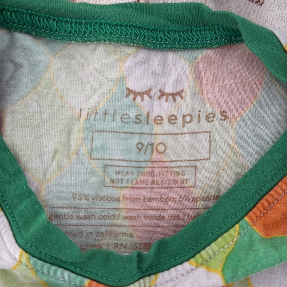 Dragon Scales Two-Piece Bamboo Viscose Pajama Set - 9/10 - Picture 3 of 6